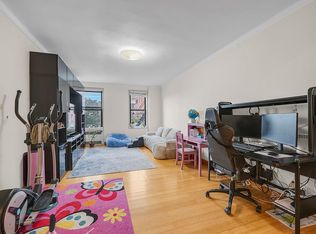 415 Ocean Pkwy APT 5B, Brooklyn, NY 11218