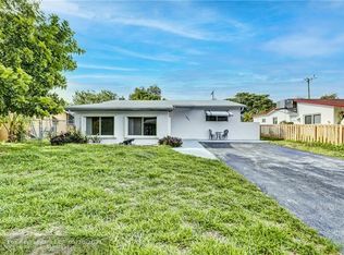 7421 Raleigh St, Hollywood, FL 33024