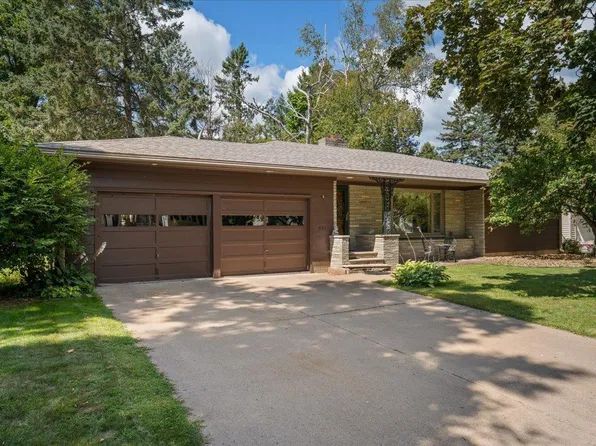 421 N 7th St, River Falls, WI 54022