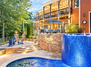 6225 Random Winds Blf, Gainesville, GA 30506