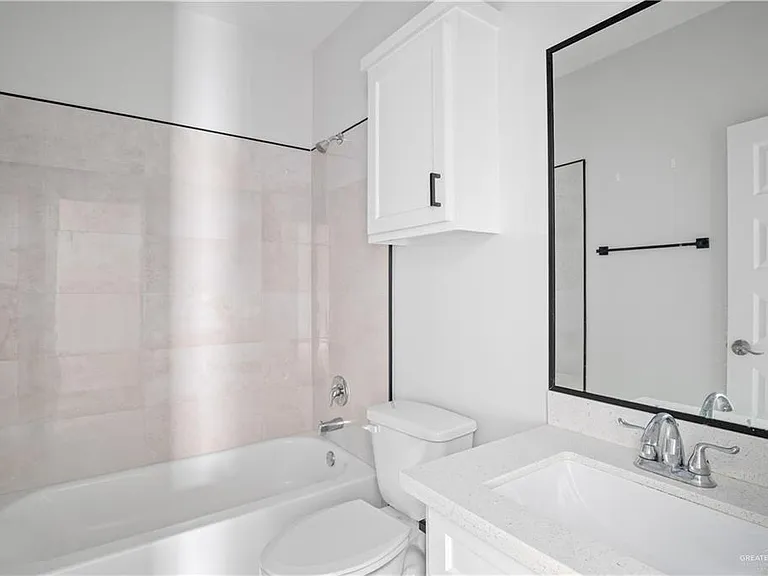 1511 Playa Dr #2 — Photo 18