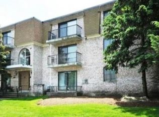 40 High St APT 108, Dedham, MA 02026