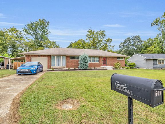 3rd image of 609 Shady Dr