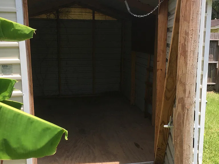 Storage shed
