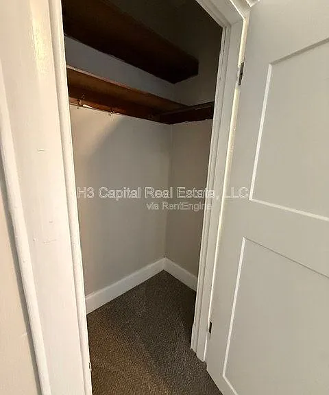 2262 Cleveland Blvd — Photo 10