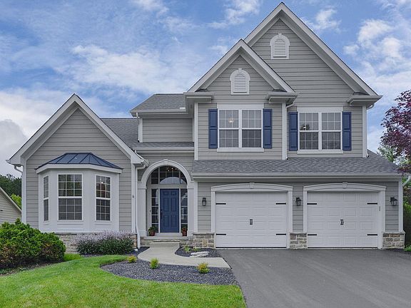 2nd image of 606 Matthews Brook Ln