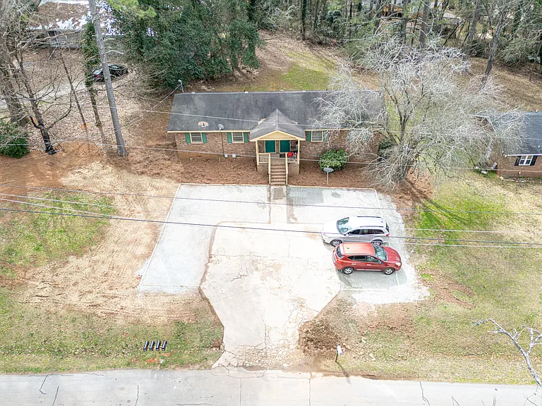 185 Westwood Dr #A — Photo 4