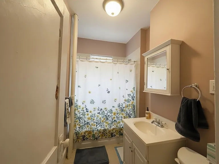 1332 Commonwealth Ave #2A — Photo 6