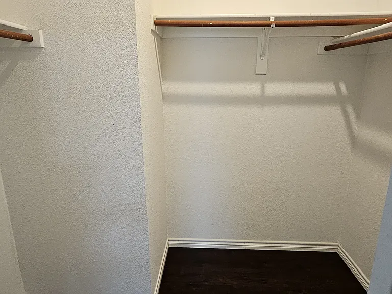 1503 Heather Brook Dr — Photo 10