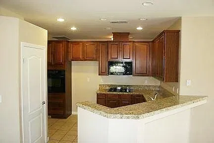 7219 Boulder Falls Ct- Beautiful home in Westlake Neighborhood NW Bakersfield — Photo 4