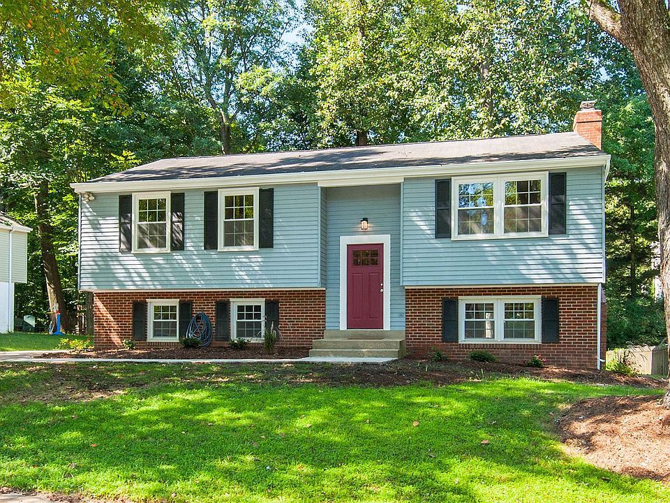 1st image of 5142 Bradfield Dr