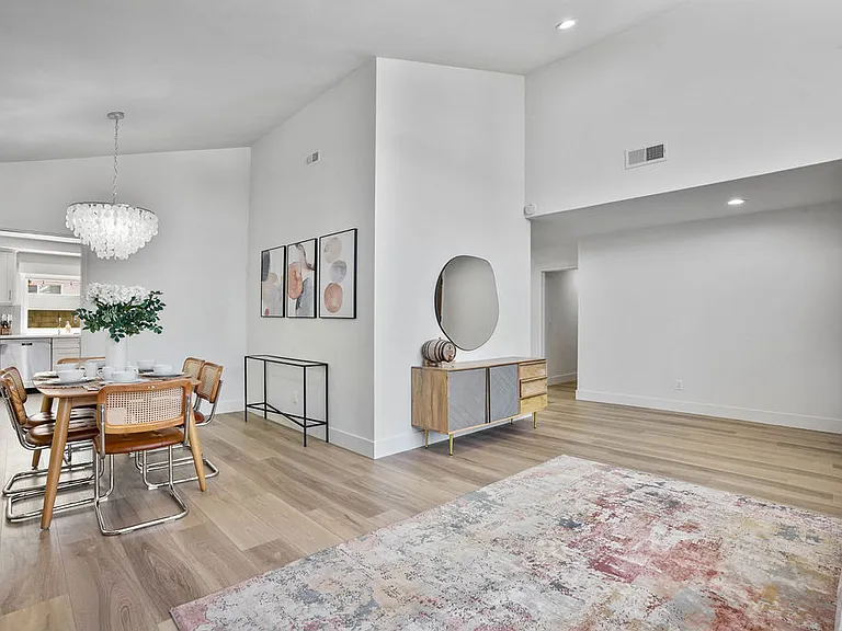 6542 Vesper Cir — Photo 13