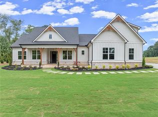 7820 Smith Farm Rd, Cumming, GA 30028