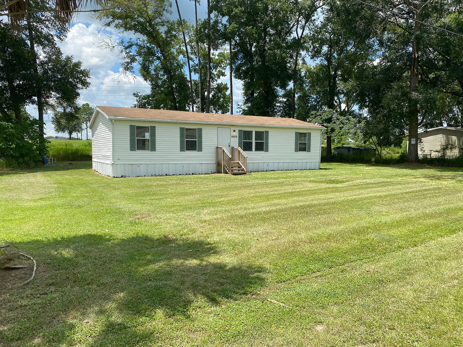 3 bed, 1152 sqft, $1,500 — Photo 2