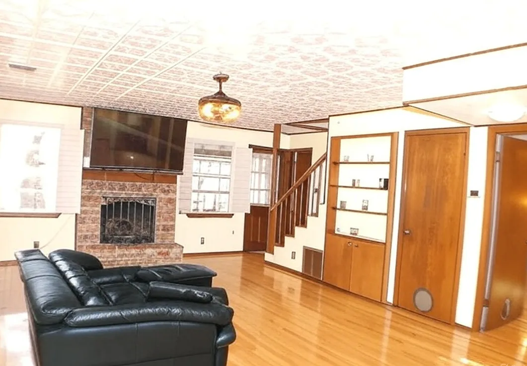 Building Photo - 3315 Triola Dr