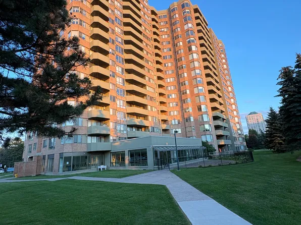 30 Thunder Grv #708, Toronto, ON M1V 4A3