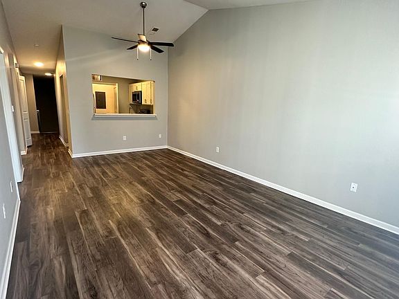 Living Room/Dining Room