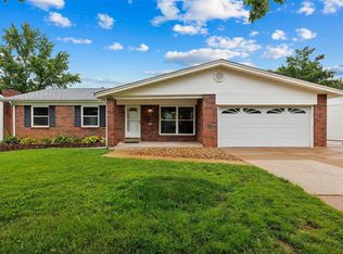 11773 Parish Dr, Bridgeton, MO 63044