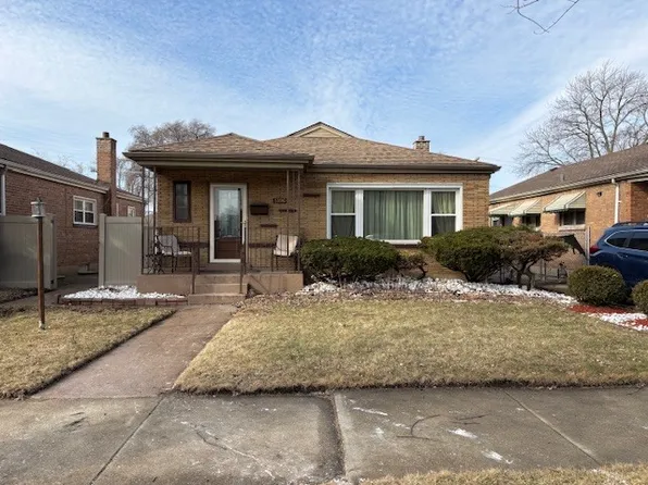 12816 S Laflin St, Calumet Park, IL 60827