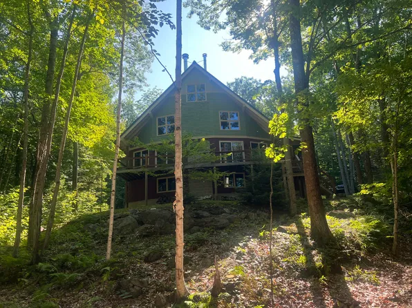 116 S Pond Shore Lane, Greenwood, ME 04255