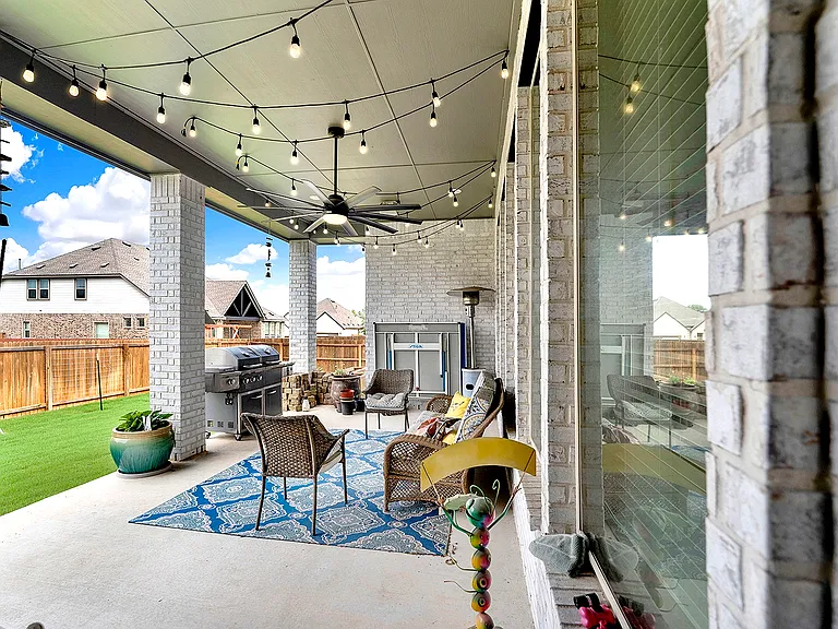 6826 Hallie Loop — Photo 46