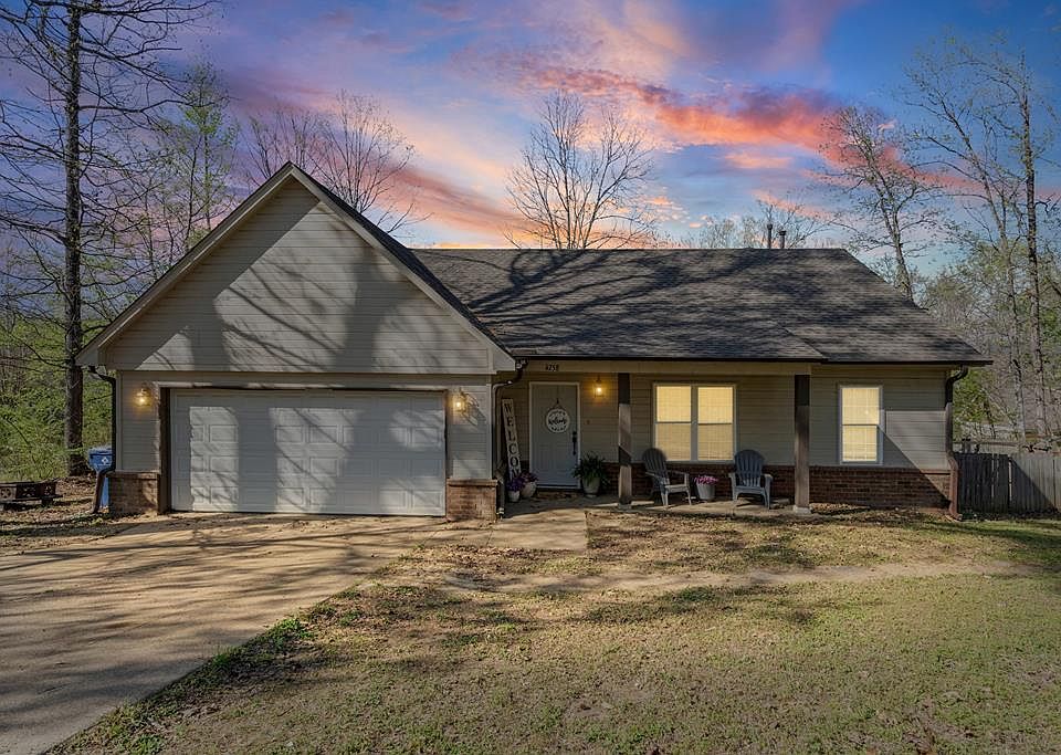 1st image of 4758 Bienville Rd