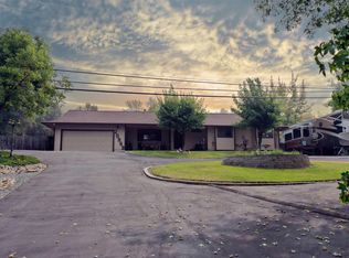 20969 Phoenix Lake Rd, Sonora, CA 95370