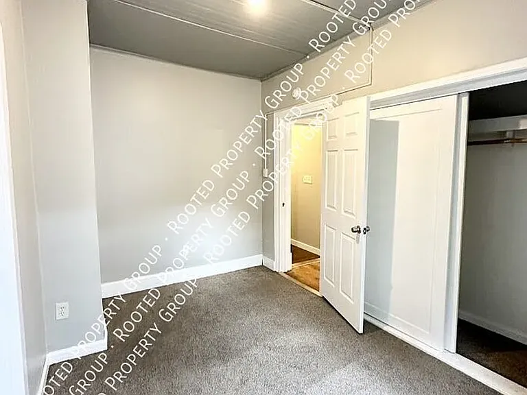 35 11th St #1 — Photo 5