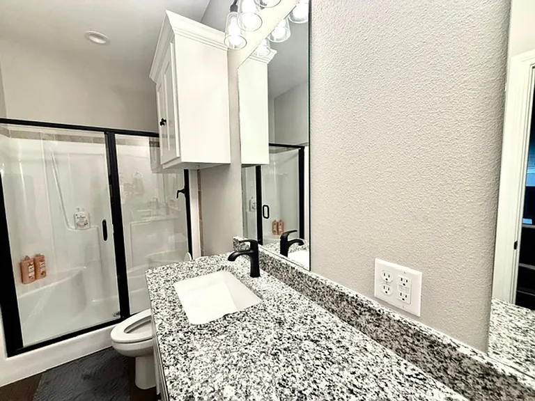 7804 Freedom Crest Ave — Photo 14