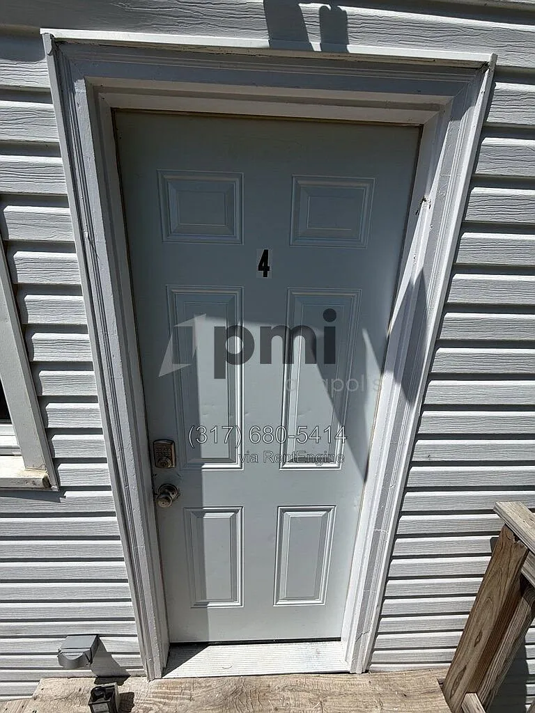 3 bed, 1.0 bath, 1000 sqft, $990 — Photo 4