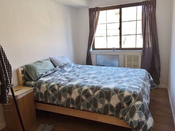 5th image of 25-20 Broadway #2F