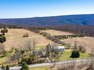 3100 Shay Rd, Naples, NY 14512