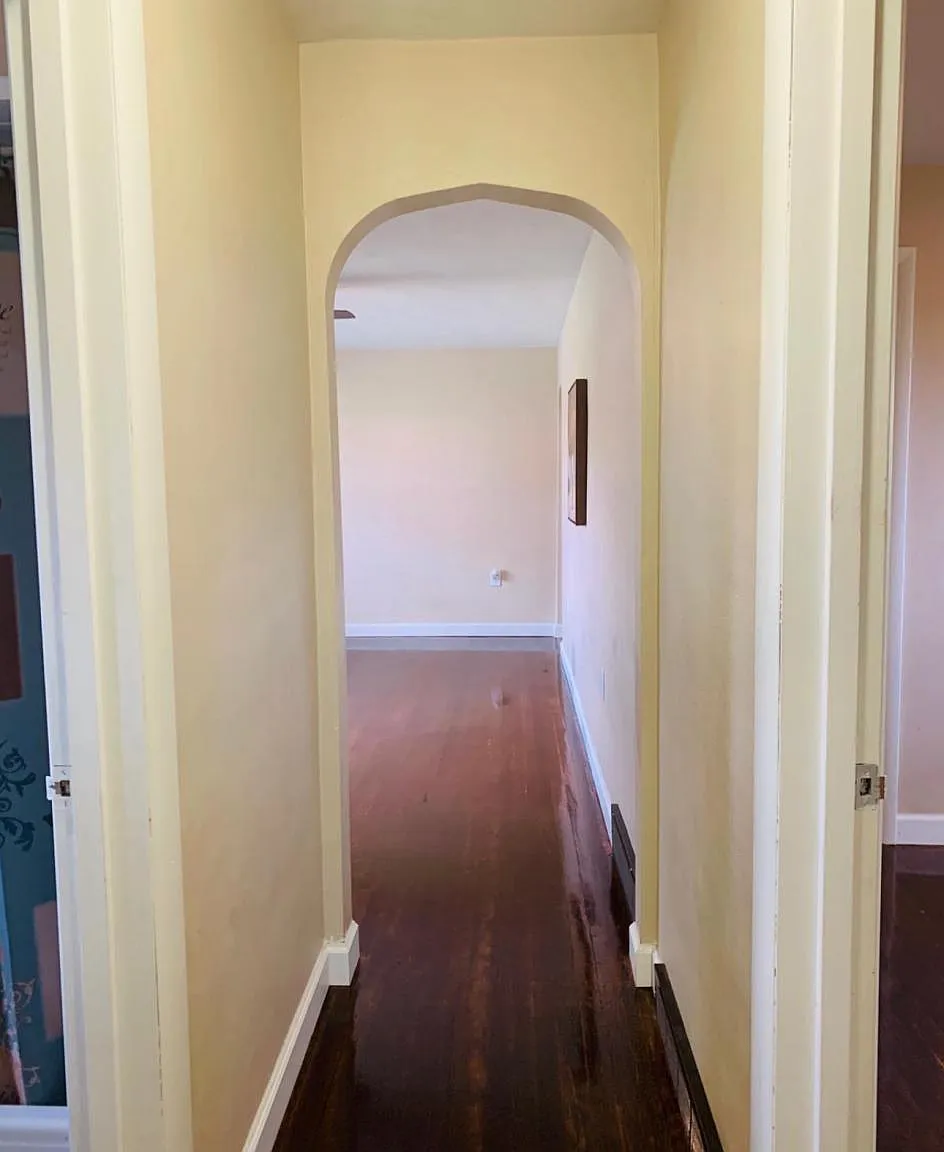 2 bed, 1050 sqft, $950 — Photo 3