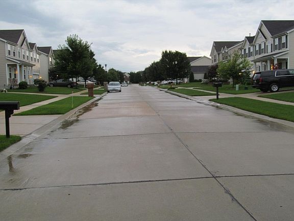 4th image of 1661 Emerald Creek Dr