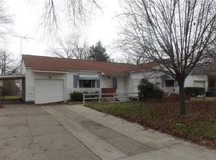 126 Bowman St, Irving, TX 75060