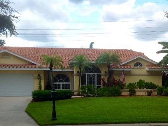 2nd image of 13140 Parkline Dr #E