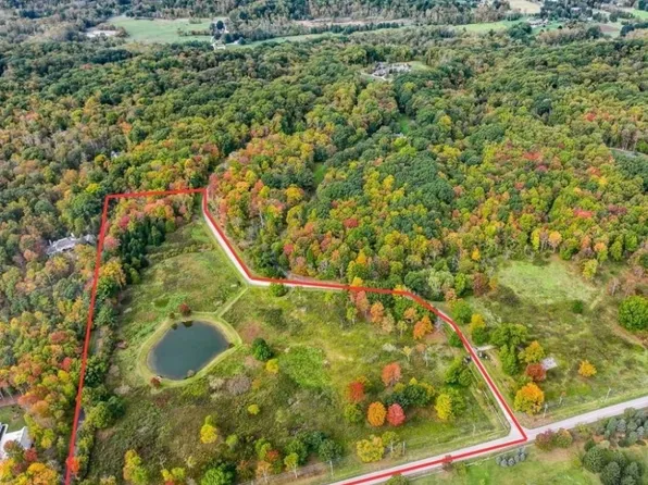 County Line Rd, Chagrin Falls, OH 44022