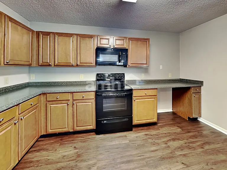 12422 Rose Haven Dr — Photo 3