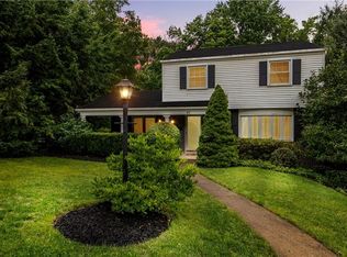 97 Timberlane Dr, Pittsburgh, PA 15229