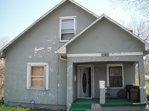 1st image of 2953 N 17th St
