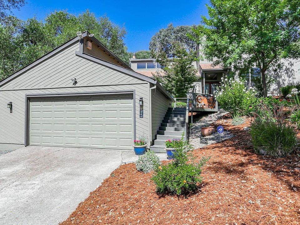 1st image of 114 Hillswood Dr