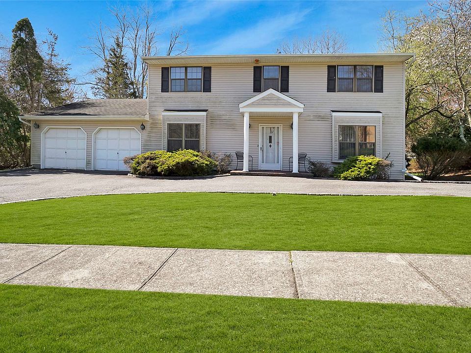 1st image of 38 Oak Forest Dr