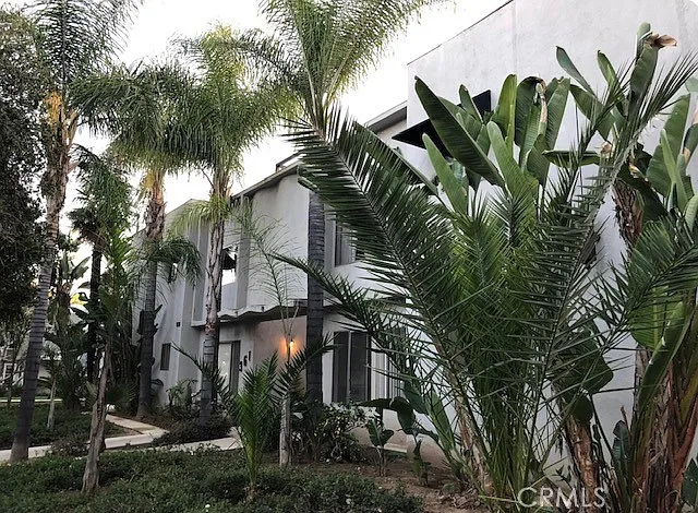 361 Waldo Ave #3