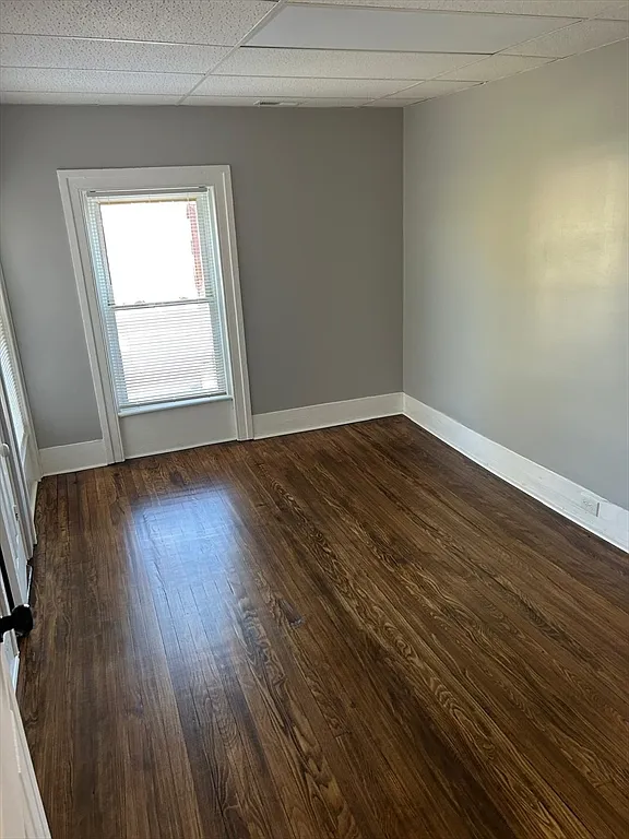 4 bed, 1.0 bath, 1756 sqft, $2,900 — Photo 3