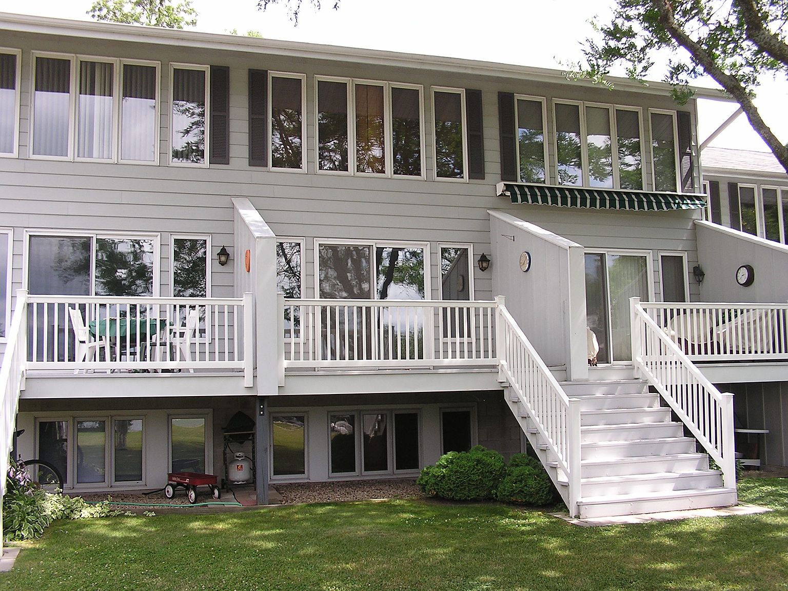 425 Lake St UNIT 21, Green Lake, WI 54941 Zillow