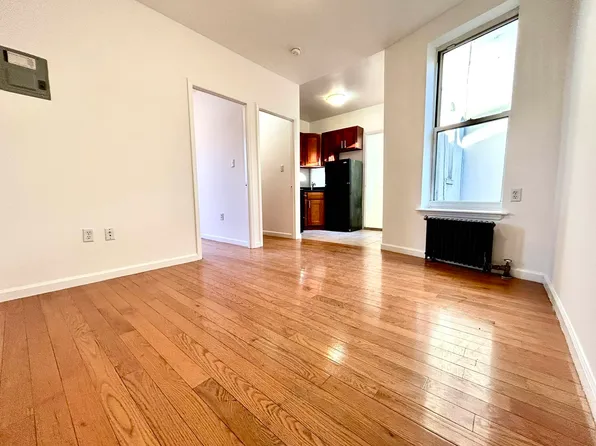 41 East 7th Street image 6 of 16