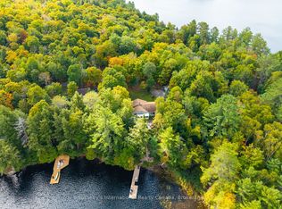 20 Fish Rock Rd, Huntsville, ON P1H 2N5