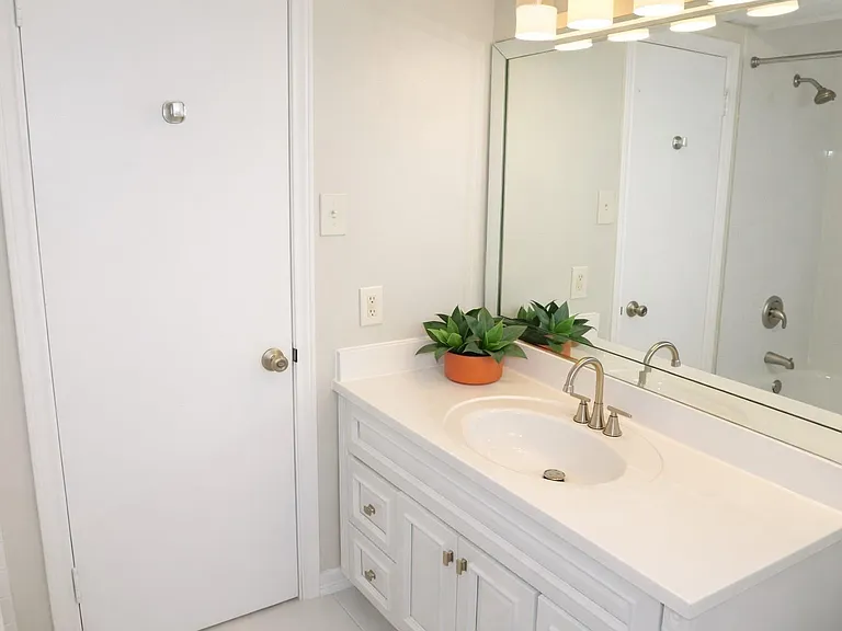 2419 Woven Wood Ln — Photo 14