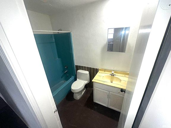 3rd image of 3012 Taylor Ave APT 58