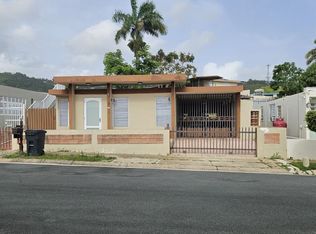 Urb Villa Nueva Calle 9 Blq #11, Caguas, PR 00727